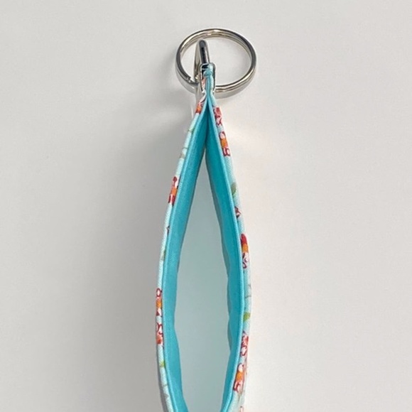 Choose 1 NEW Handmade Fabric Keychain Key Fob Ring Wristlet Floral Blue Pink Red - Picture 6 of 9